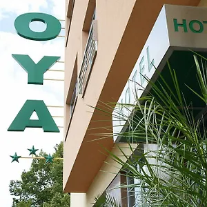 Отель Oya