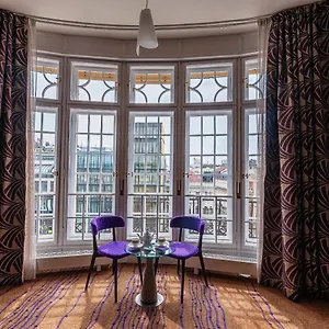 Hotel The Alchemist